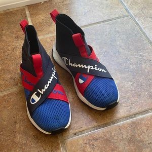 Boys size 2.5 Champion Shoes